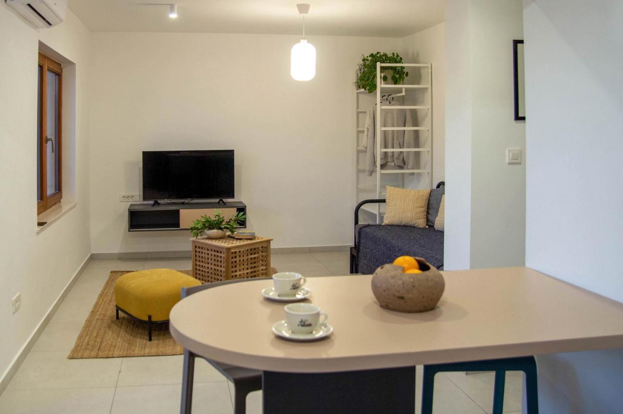 Casa Dubi. Kvarner セルツェ エクステリア 写真